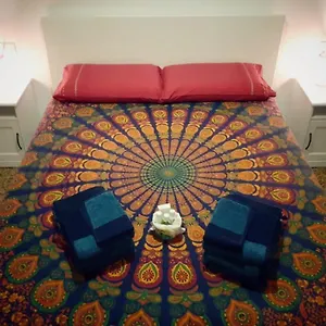 Couette-café La Tana Tra I Tetti, Gênes